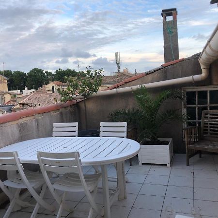 Terrasse Tropezienne Centre Nîmes Dış mekan fotoğraf